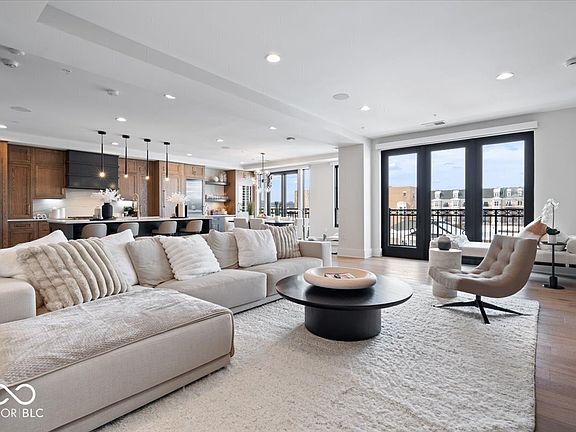 4th image of 41 N Rangeline Rd #306