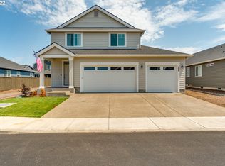 1324 NW Bagby St, Estacada, OR