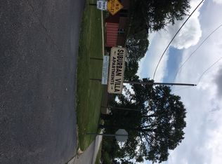 9684 Elm St, Taylor, MI 48180