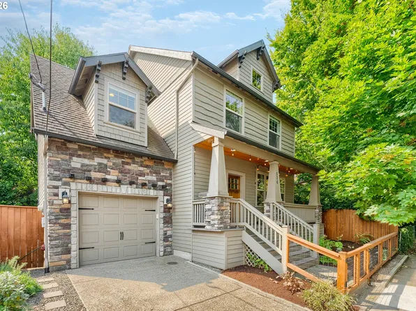526 NE Beech St, Portland, OR 97212