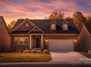2031 Newstyle Way, Tega Cay, SC 29708