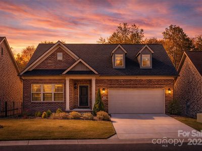 2031 Newstyle Way, Tega Cay, SC, 29708