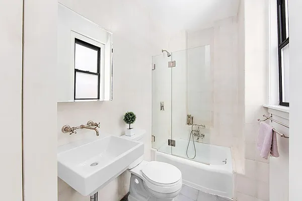 Sold by Town Residential | media 9