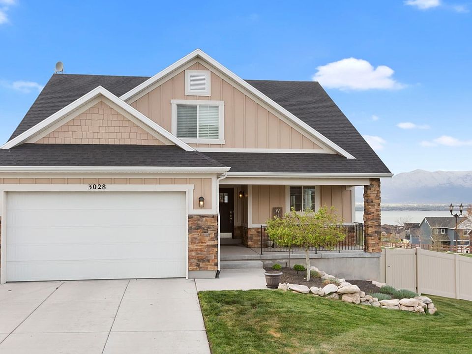 1st image of 3028 S Fox Pointe Dr