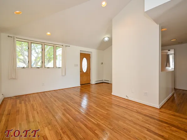 2136 East 63rd Street image 2 of 18