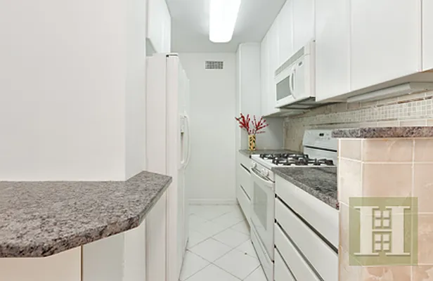 Sold by Halstead Real Estate | media 6
