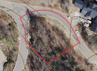 3 Crockett Ridge Rd, Black Mountain, NC 28711