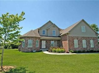 15 Wolf Creek Ct, Kappa, IL 61738