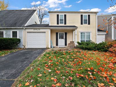 29W477 Blackthorn Ln, Warrenville, IL, 60555