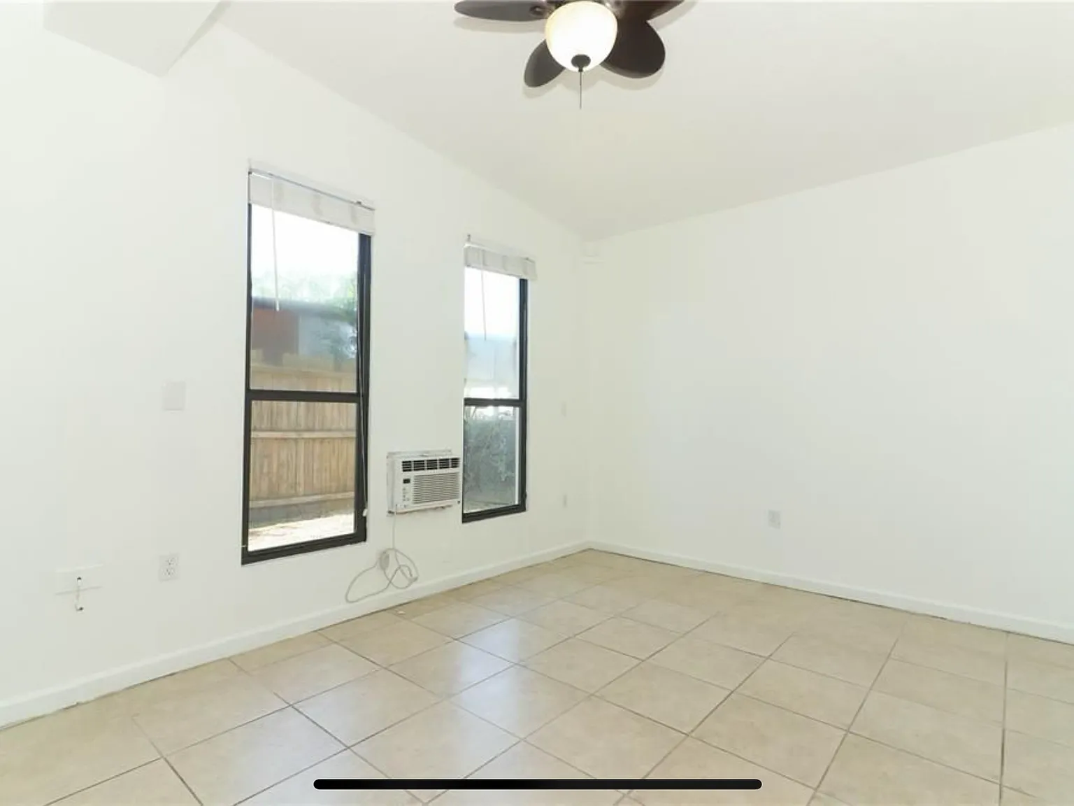 4 bed, 1459 sqft, $2,350 — Photo 3