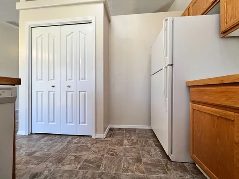8137 W Waterfowl Ave — Photo 13