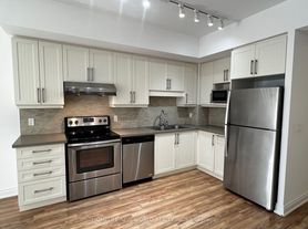38 Cedarland Dr