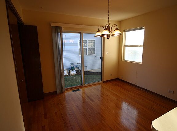 3rd image of 208 N West Ave