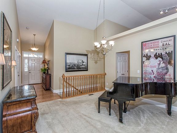 4th image of 321 Lauren Estates Ct