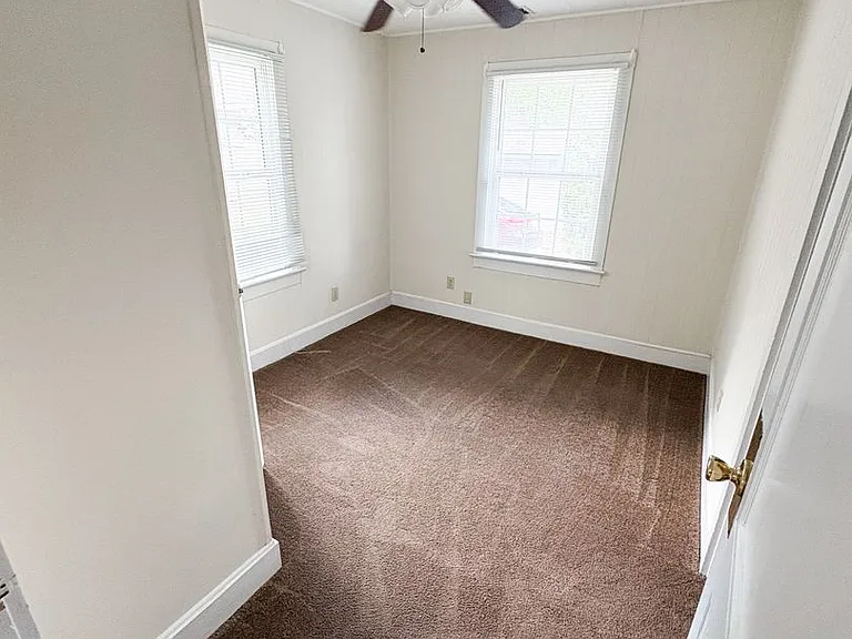 122 Smith St — Photo 11