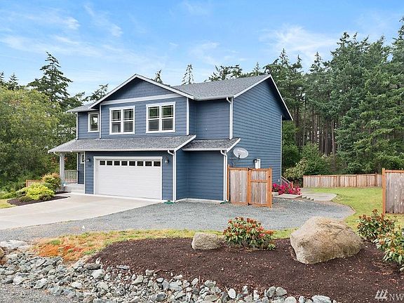 3rd image of 988 Walker Heights Pl