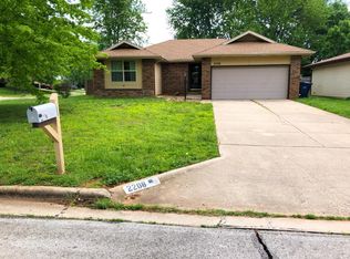 2208 S Kansas Ave, Springfield, MO 65807