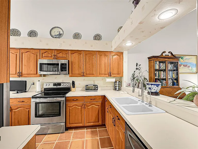 17210 NW Boca Club Blvd #103 — Photo 9