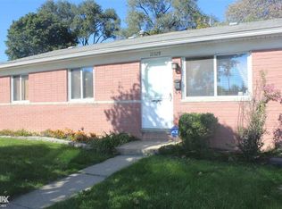 11329 Toepfer Rd, Warren, MI 48089