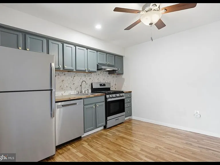 3408 Hess St #1 — Photo 7