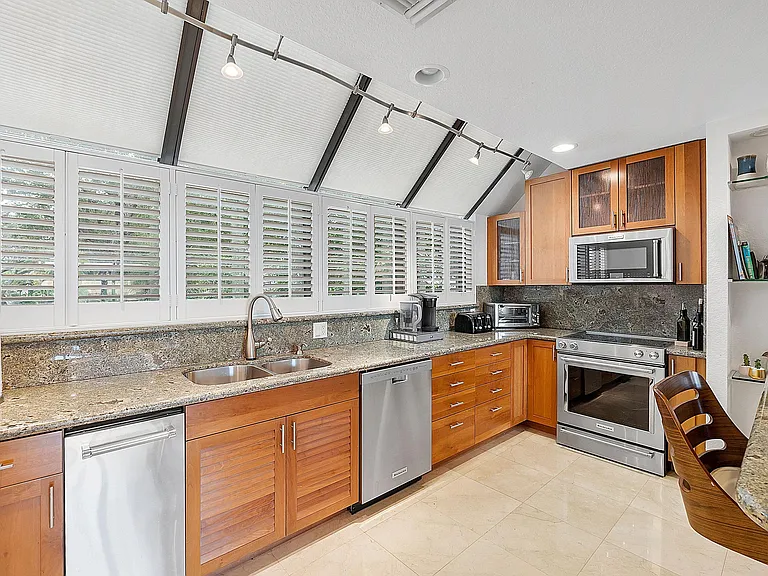 40 Portside Dr — Photo 7