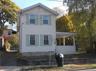 11 Maple Ave, Derby, CT 06418