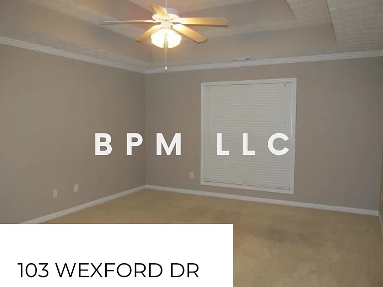 103 Wexford Dr — Photo 3