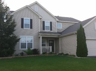 1983 Lily Ln, Round Lake, IL 60073