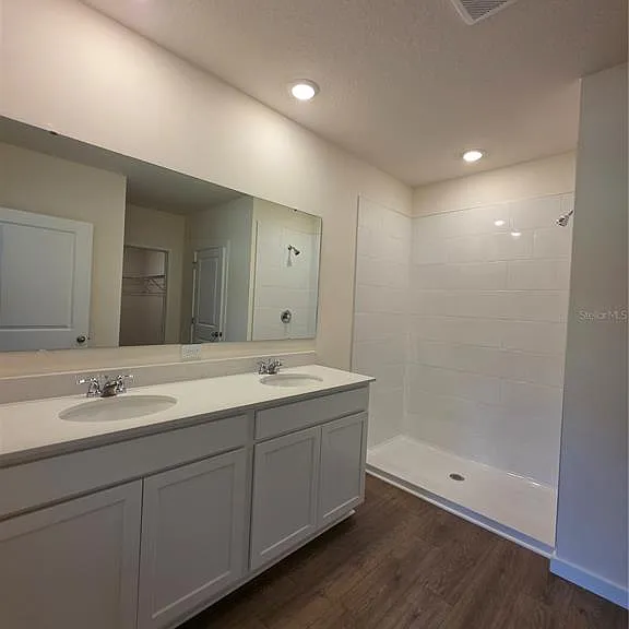 1009 Champion Ridge Dr — Photo 13