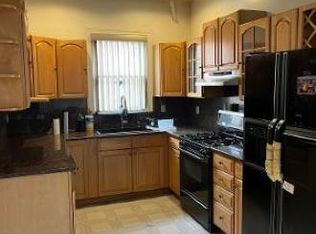 1040 Castle Hill Ave, Bronx, NY 10472
