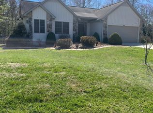 124 Windsor Rd, Fairfield Glade, TN 38558