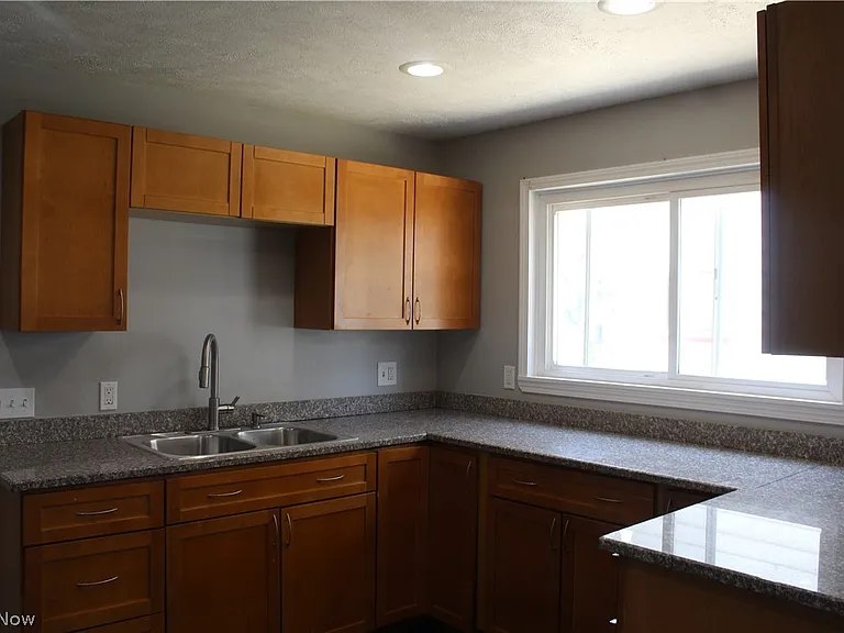8410 Garfield Blvd — Photo 7