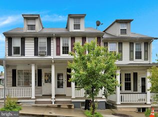 609 E Market St, Pottsville, PA 17901