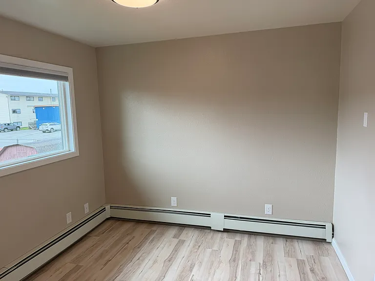 240 W 33rd Ave #1 — Photo 15