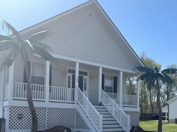 8147 Hog Neck Rd, Pasadena, MD 21122