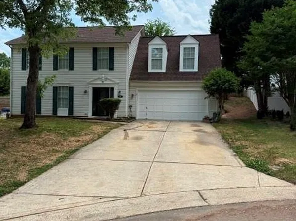1141 Cureton Pl, Charlotte, NC 28217