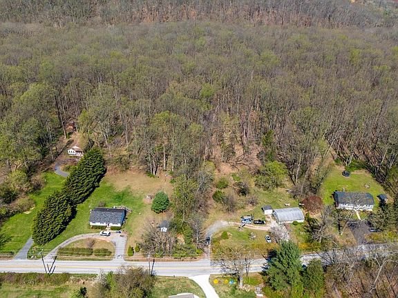 4th image of 17346 Big Falls Rd