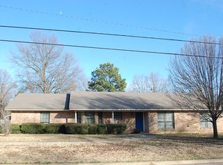 2906 Woodland Rd, Texarkana, AR 71854