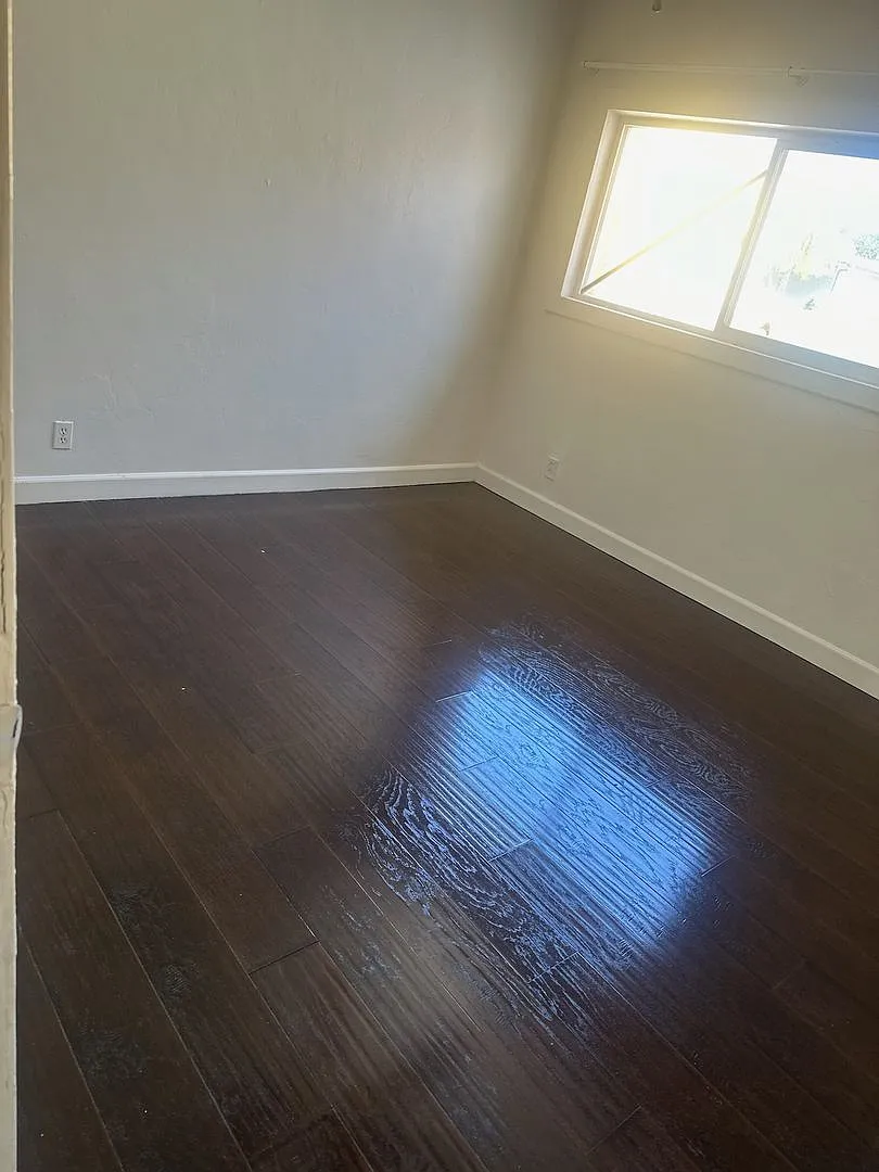 South Bakersfield Home 3 BD 1.5 BA — Photo 4