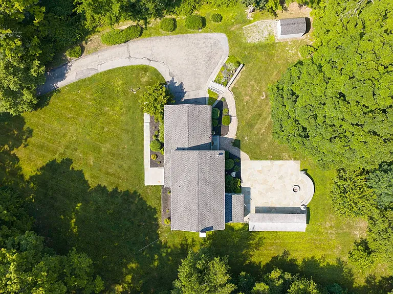 62 Boardman Rd — Photo 2