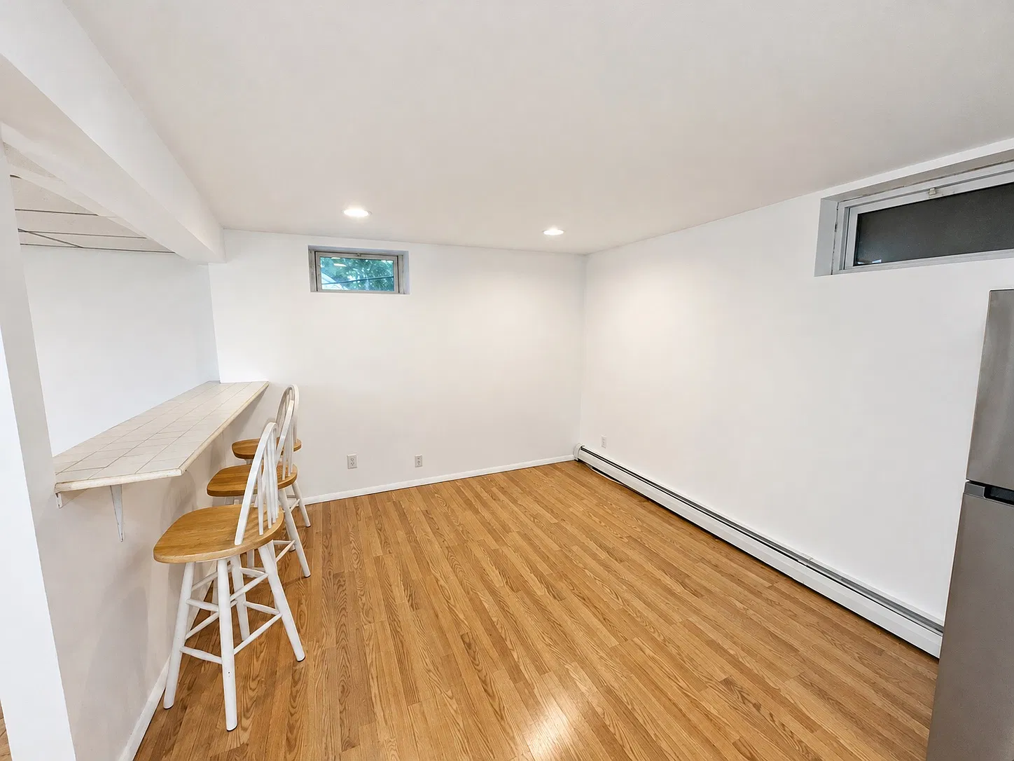 Broadway, Rocky Point — Photo 4