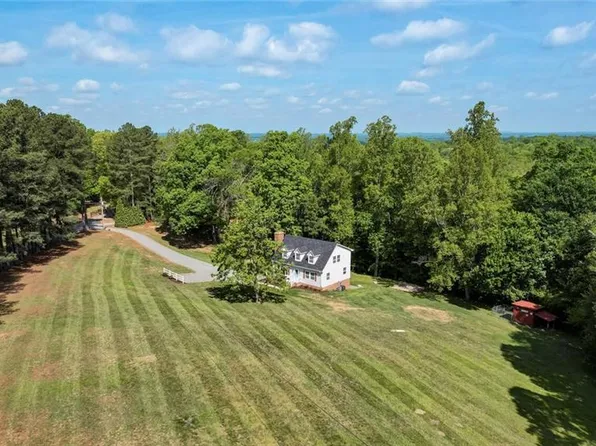 761 Butter Rd, Reidsville, NC 27320