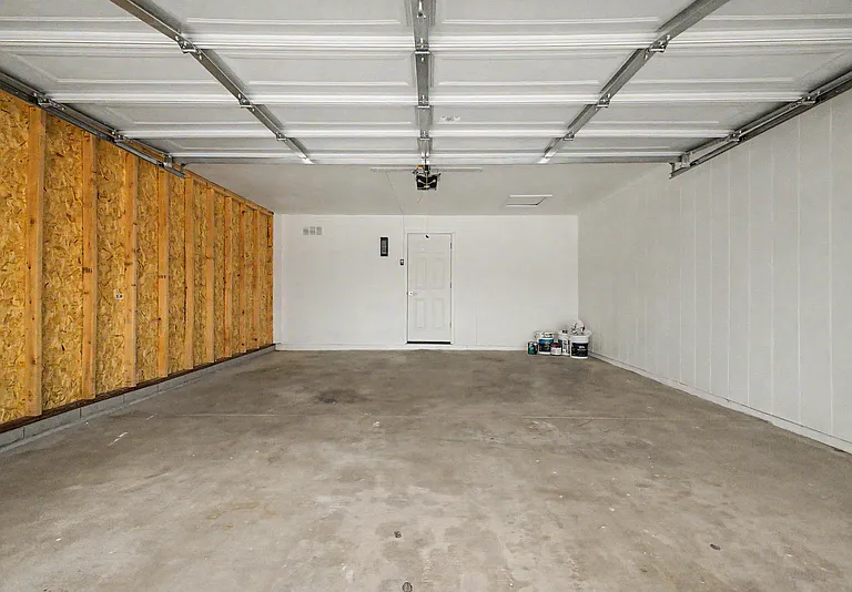 3430 E Poinsettia Dr — Photo 30