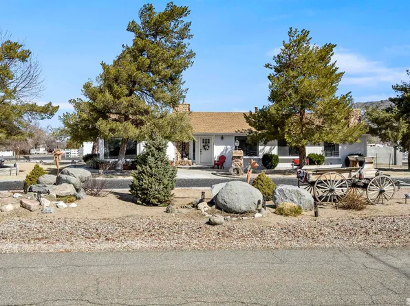 1352 Sanden Ln, Minden, NV 89423