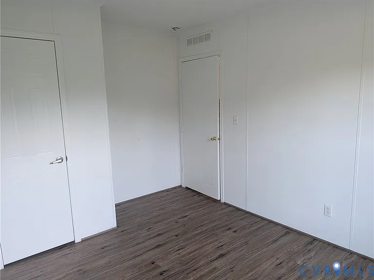 13461 Gorburn Dr — Photo 17