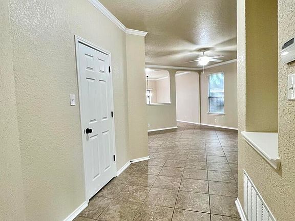 5th image of 7807 Liberty