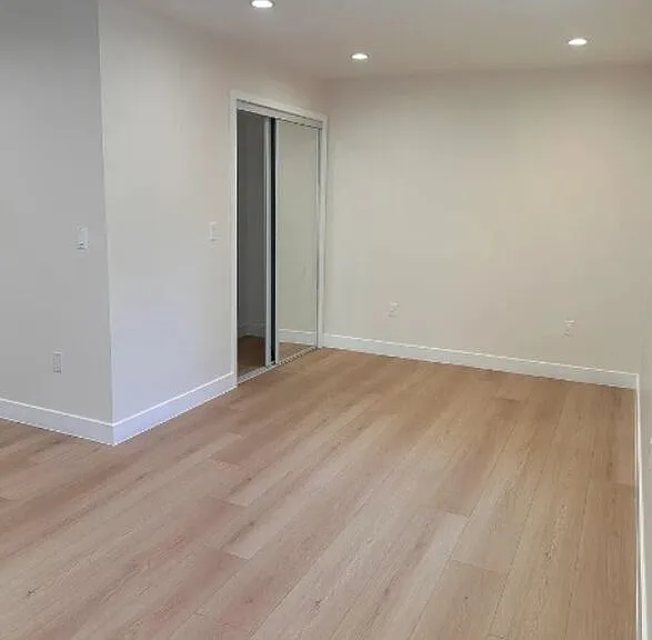6235 1/2 Banner Ave — Photo 3