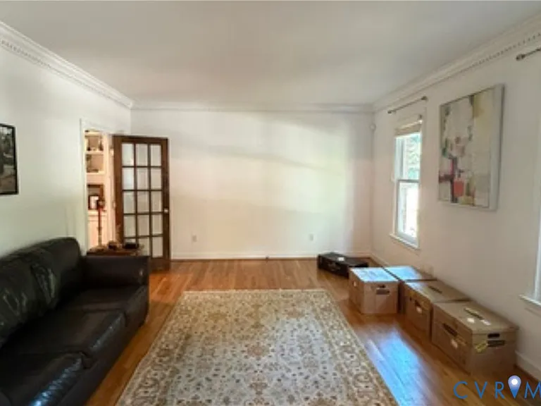 504 Gaslight Dr — Photo 4
