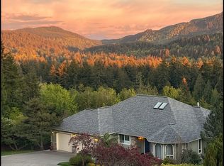 4708 Raptor Ln, Bellingham, WA 98229