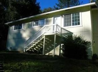 19101 Ridge Rd, Pine Grove, CA 95665